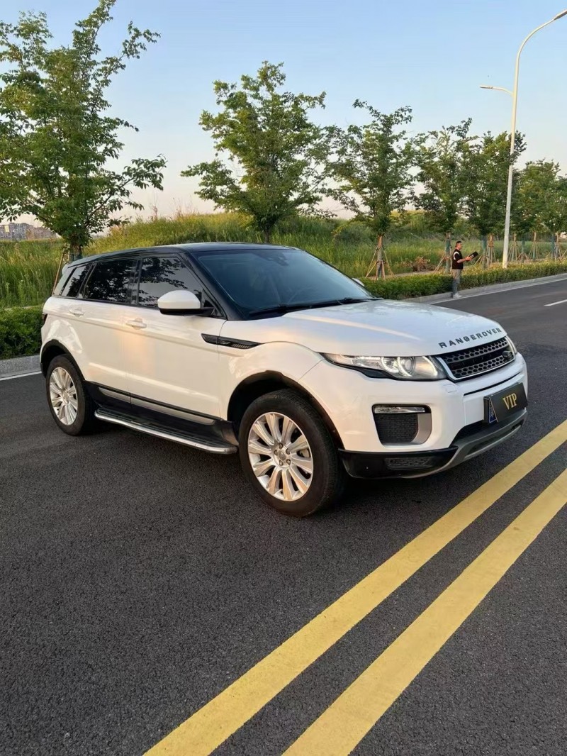 徐州17年路虎极光3