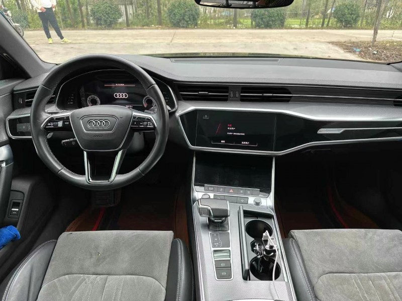 徐州22年奥迪A6L4