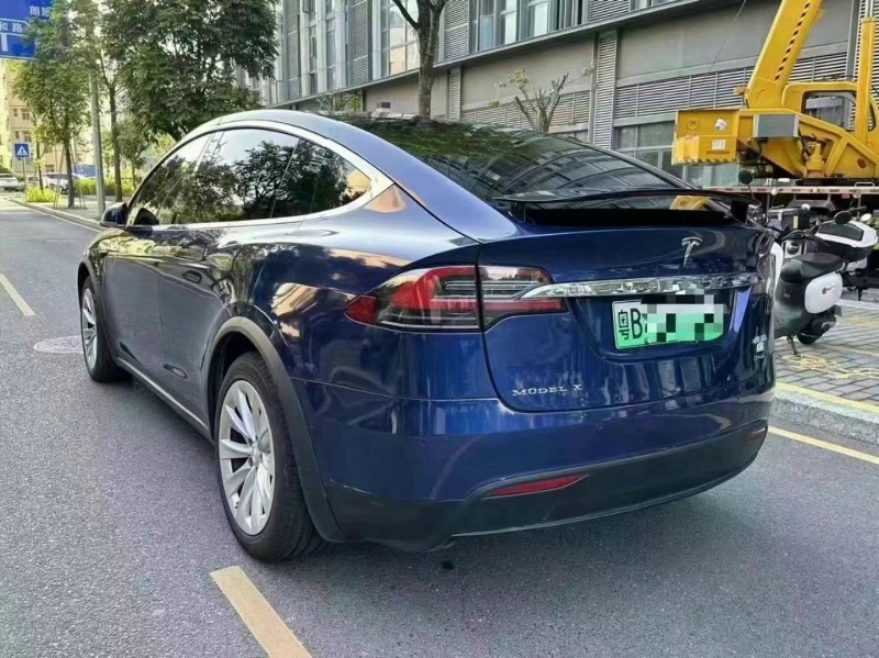 廣州17年特斯拉MODEL X7