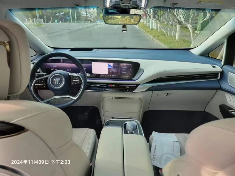 青岛24年别克世纪5