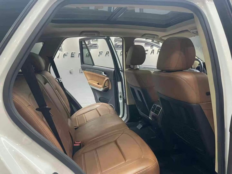 成都17年哈弗H87