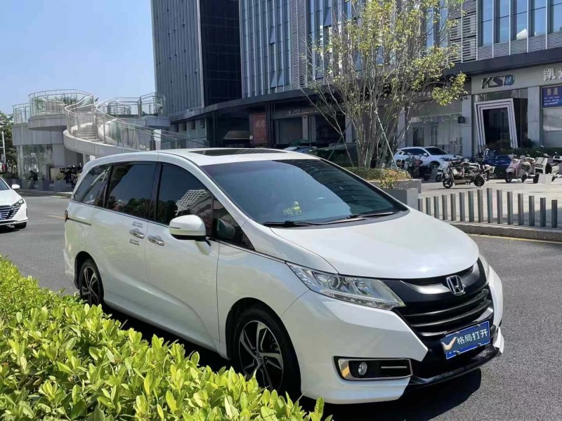 深圳18年本田奥德赛2