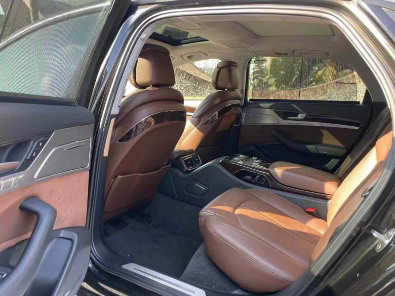 广州15年奥迪A8L5