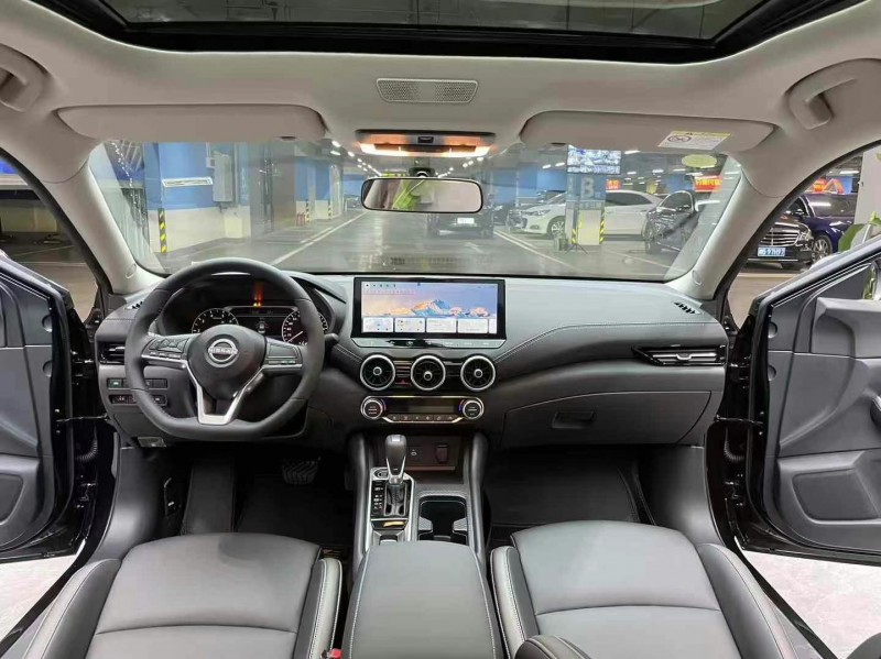 成都24年日产轩逸3