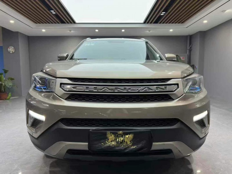 成都17年长安汽车CS751