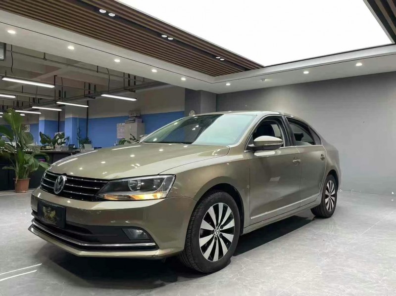 成都17年大众速腾2