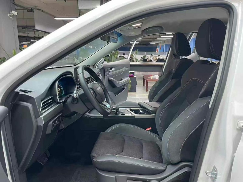 成都23年东南汽车DX84