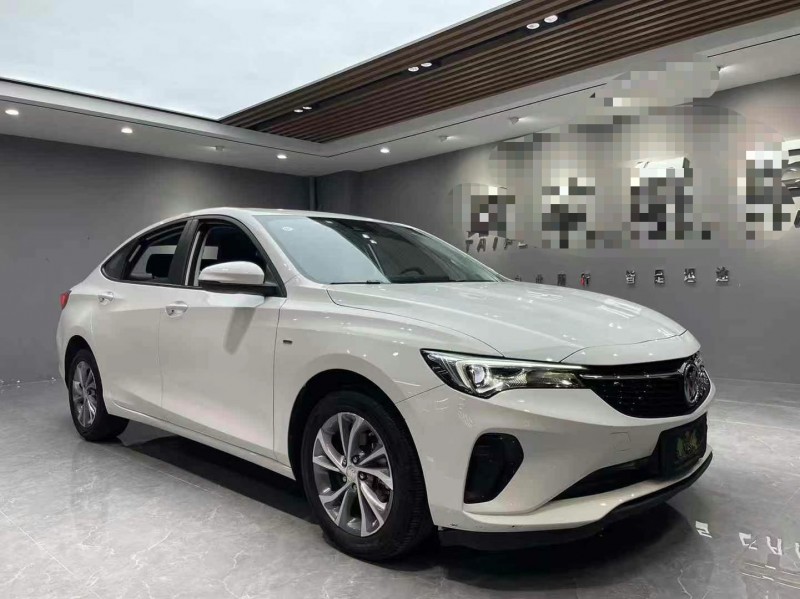 成都24年别克威朗2