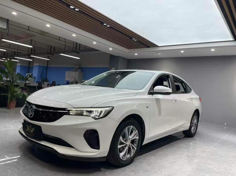 成都24年别克威朗3