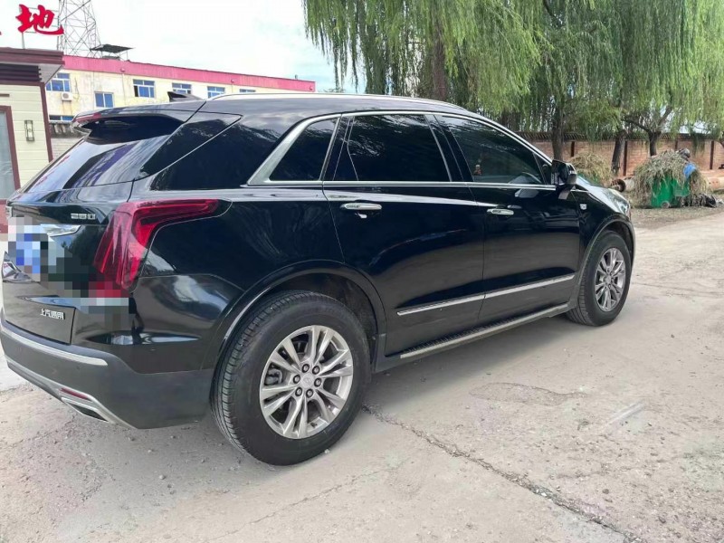 保定19年凯迪拉克XT54