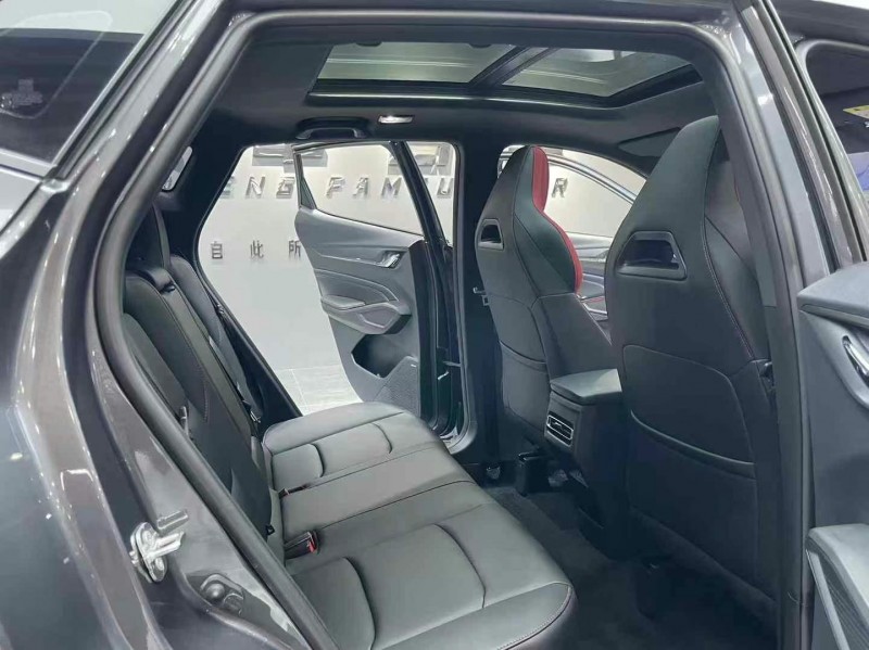 成都24年长安汽车欧尚7