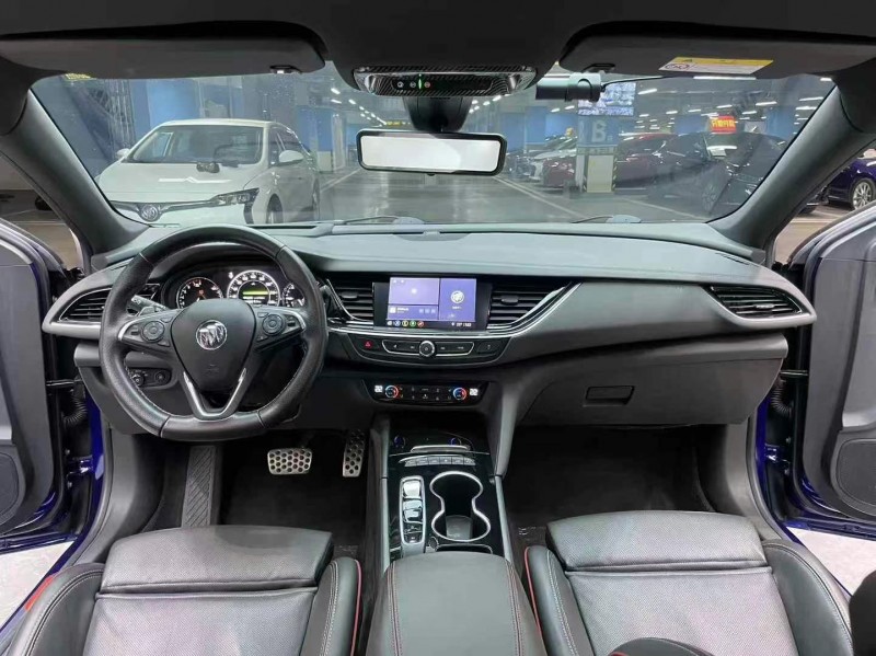 成都20年别克君威3