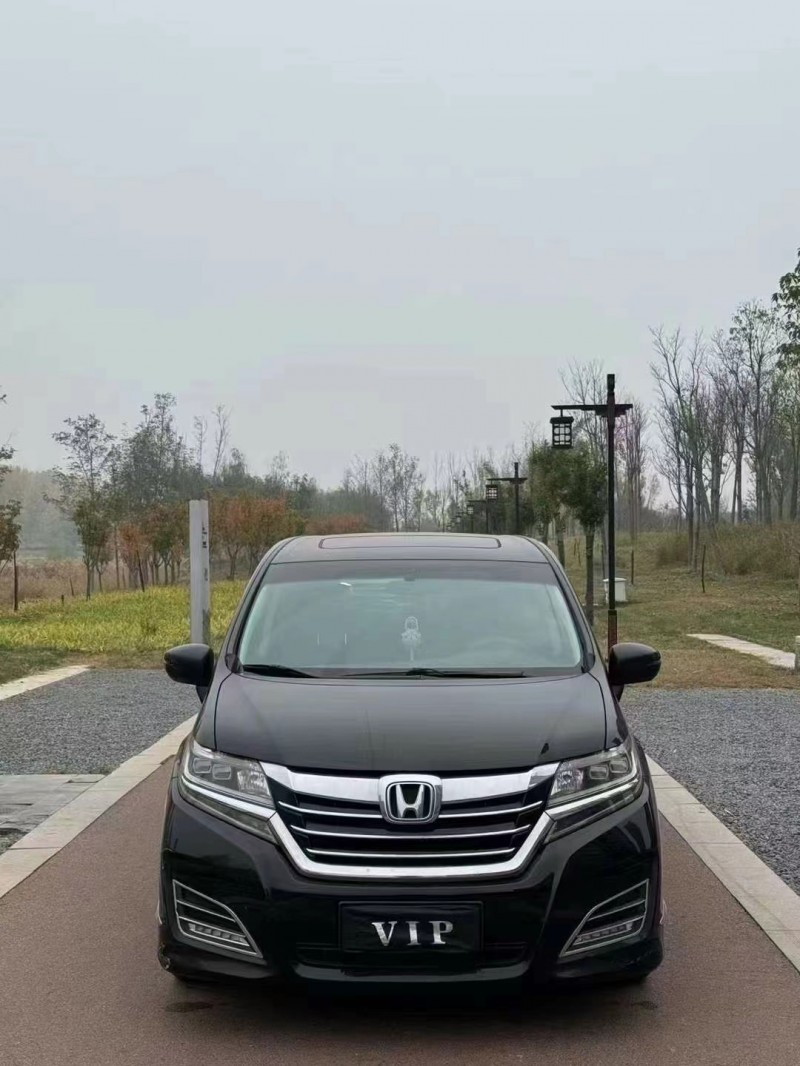 济宁18年本田奥德赛1