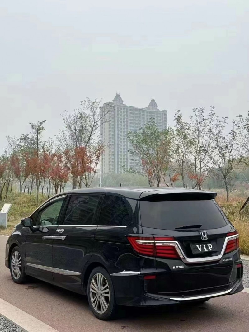 济宁18年本田奥德赛6