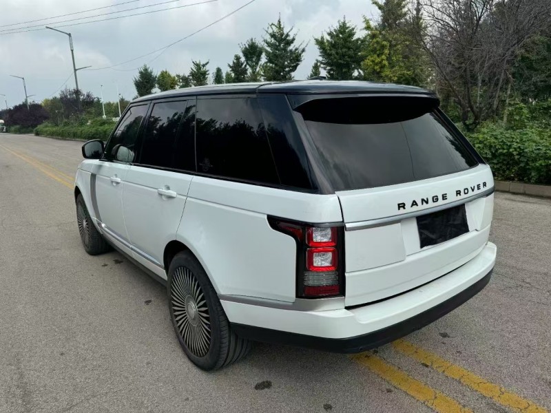 济宁13年路虎揽胜行政7