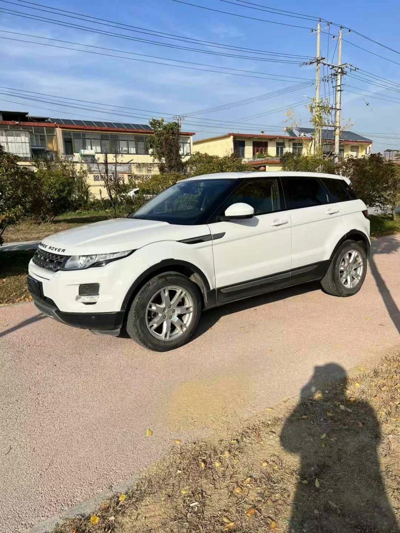 枣庄14年路虎极光2