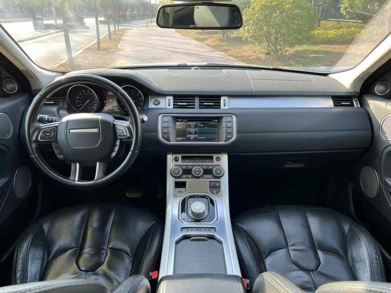 枣庄14年路虎极光6