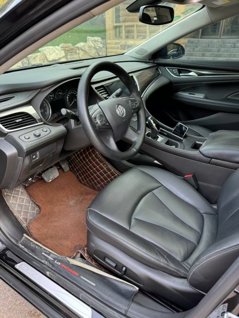 邢台20年别克君威4