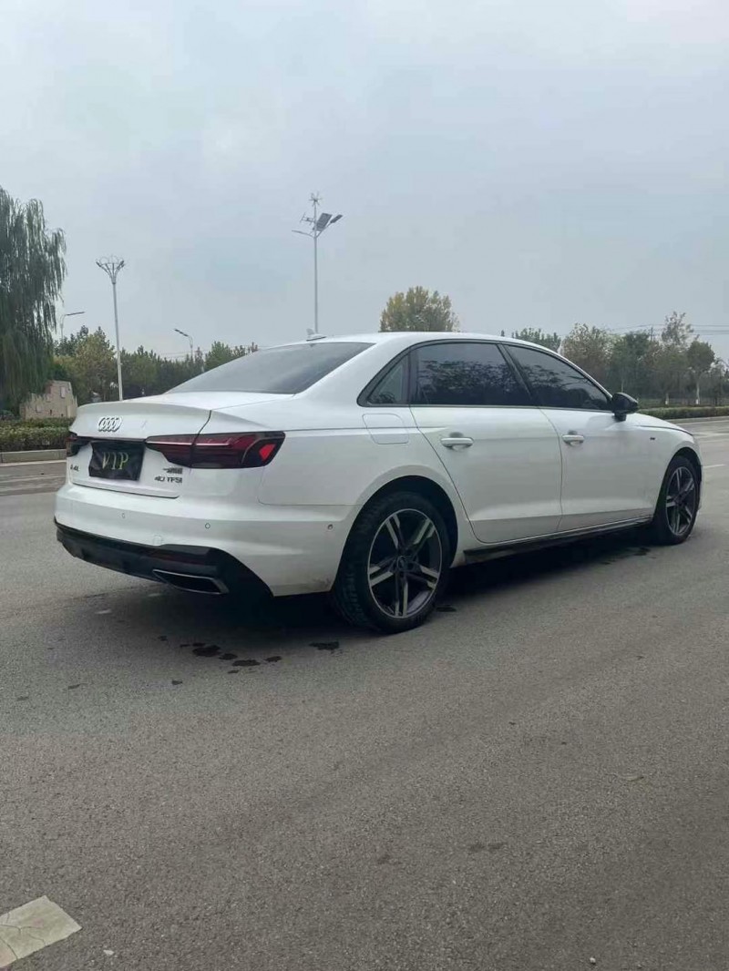 枣庄23年奥迪A4L9