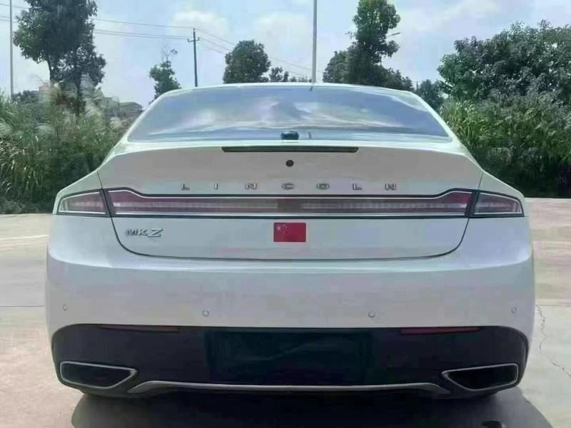 張家界17年林肯MKZ3
