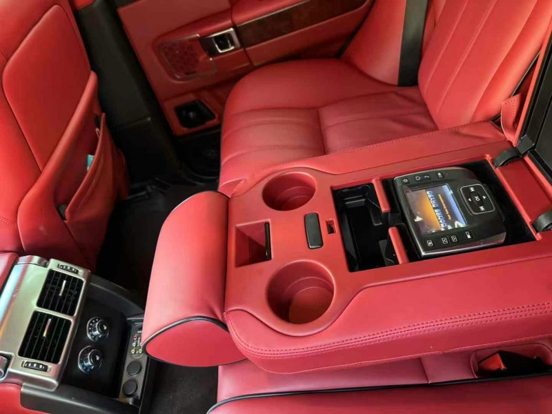 济宁13年路虎揽胜行政4