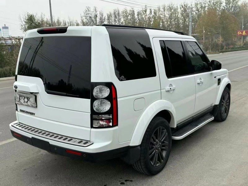 济宁16年路虎发现7