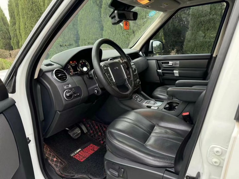 济宁16年路虎发现8