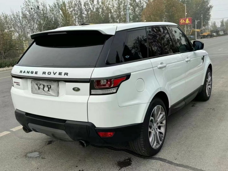 济宁14年路虎揽胜运动3