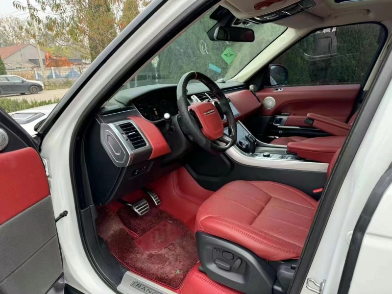 济宁14年路虎揽胜运动8