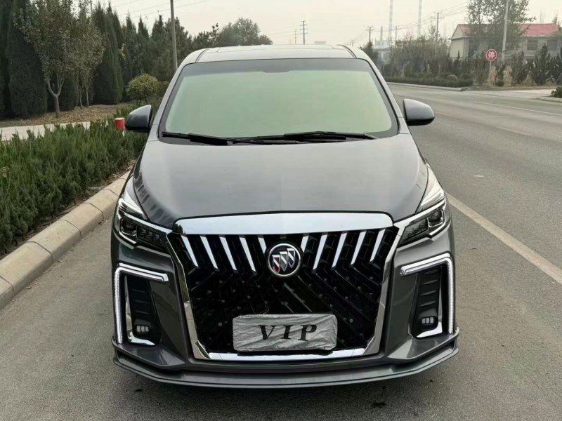 济宁22年别克GL81