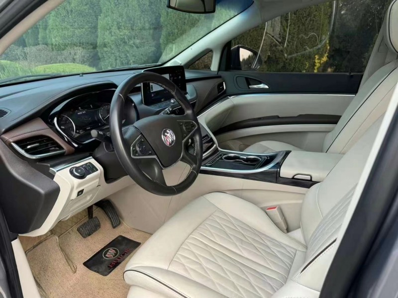 济宁22年别克GL87