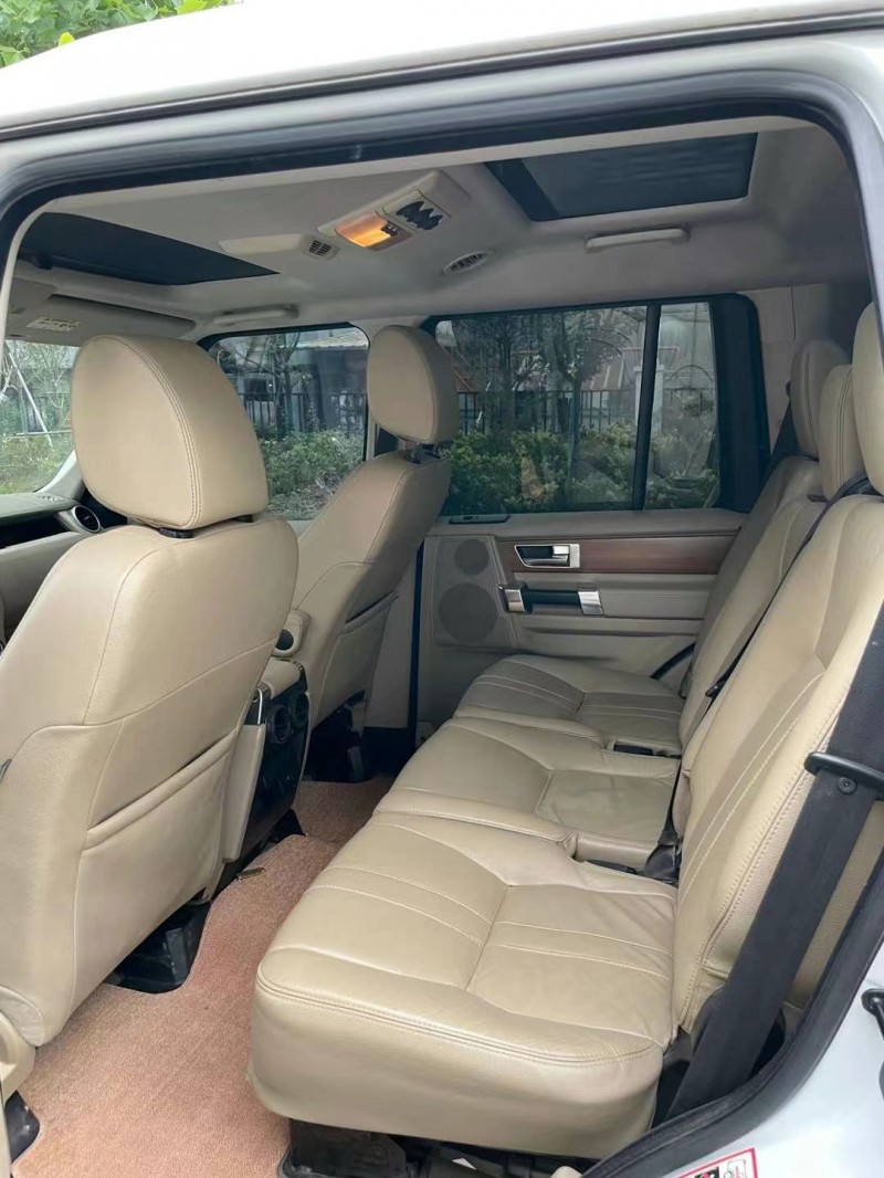 徐州12年路虎发现8