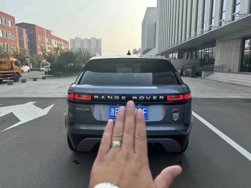 济宁18年路虎揽胜星脉4