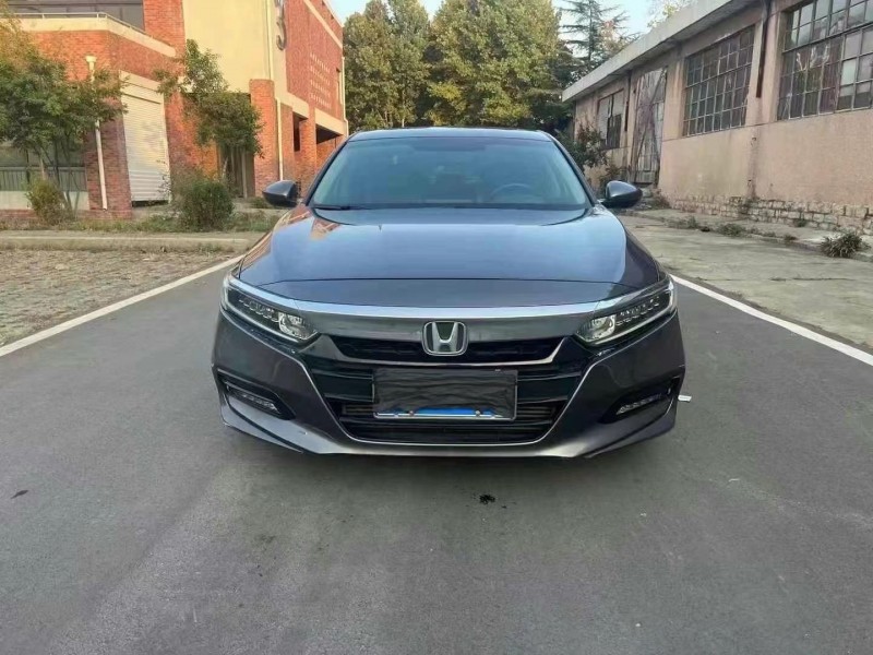 济宁20年本田雅阁1