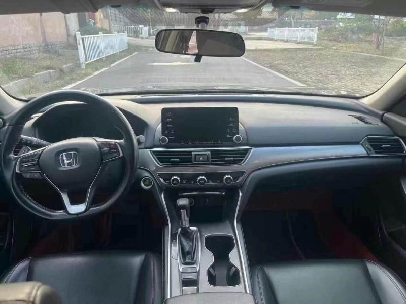 济宁20年本田雅阁6