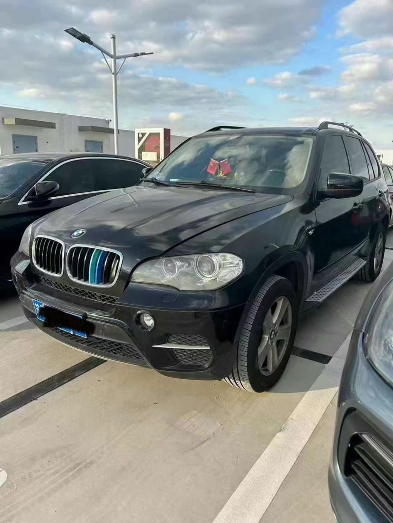 連云港12年寶馬X57