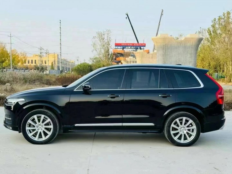 濟寧18年沃爾沃XC906