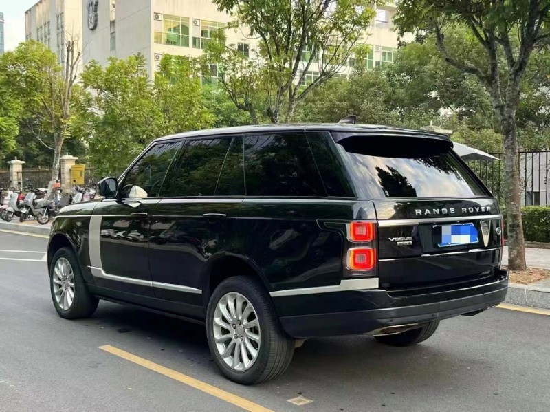 深圳19年路虎揽胜7