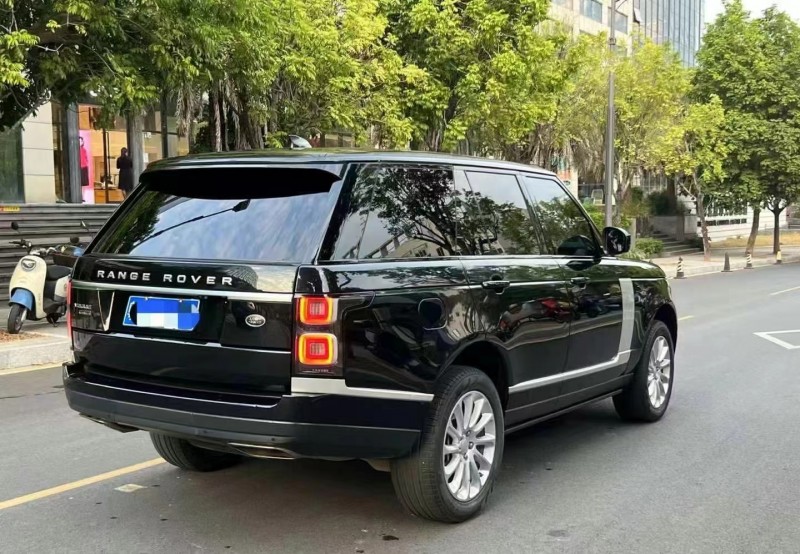 深圳19年路虎揽胜8