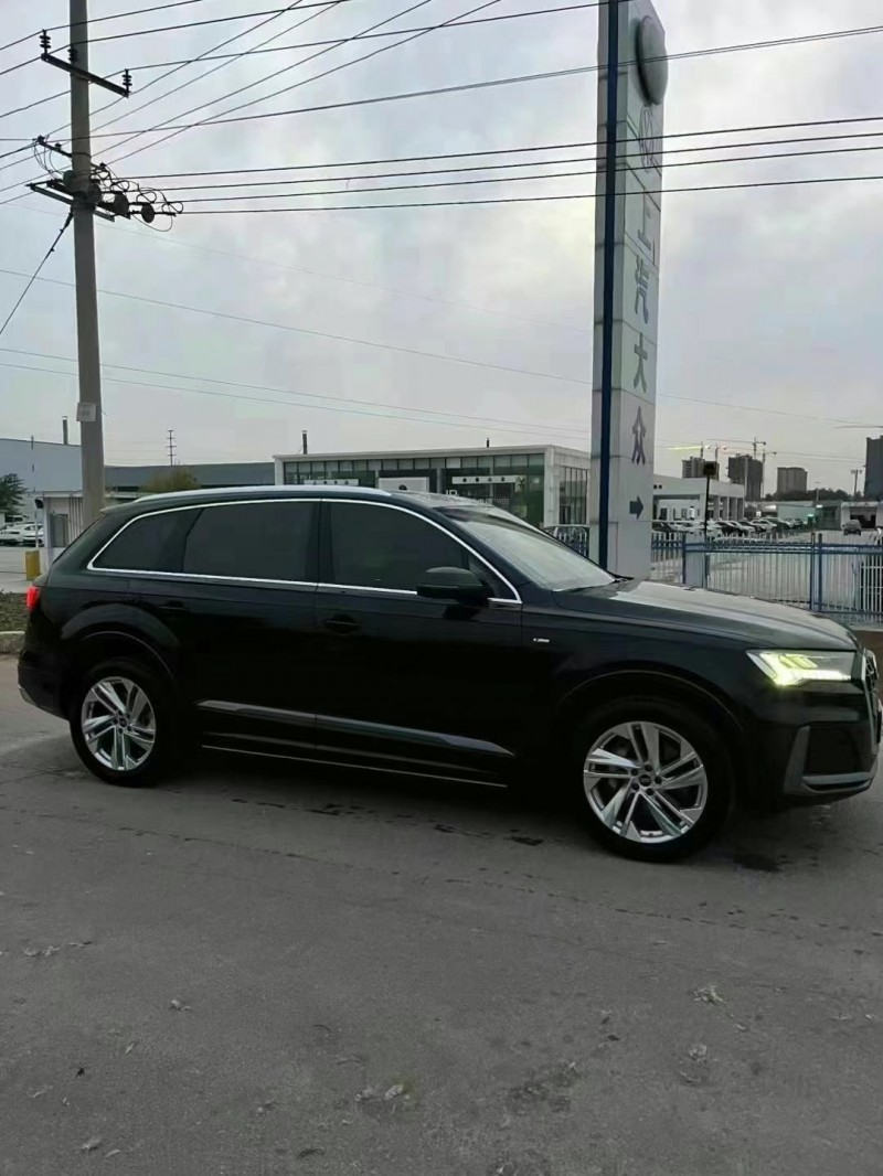 菏泽22年奥迪Q73