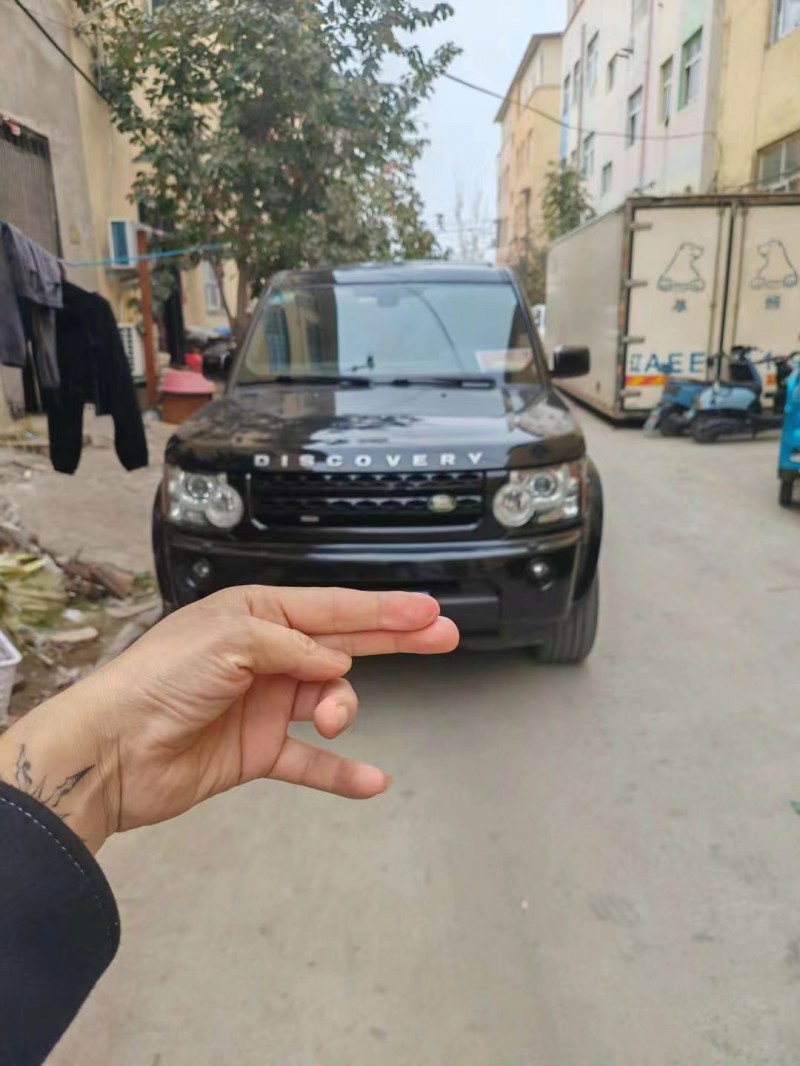 济宁14年路虎发现1