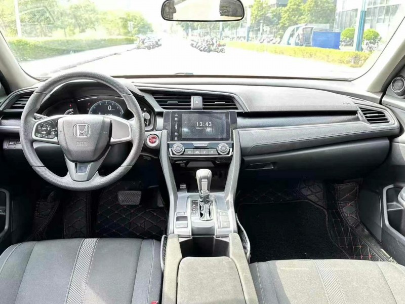 东莞21年本田思域5