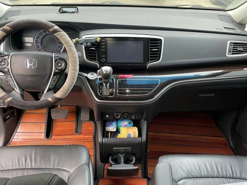 济宁20年本田奥德赛4