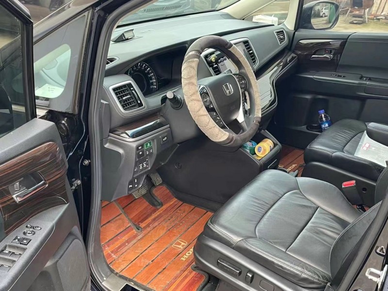 济宁20年本田奥德赛6