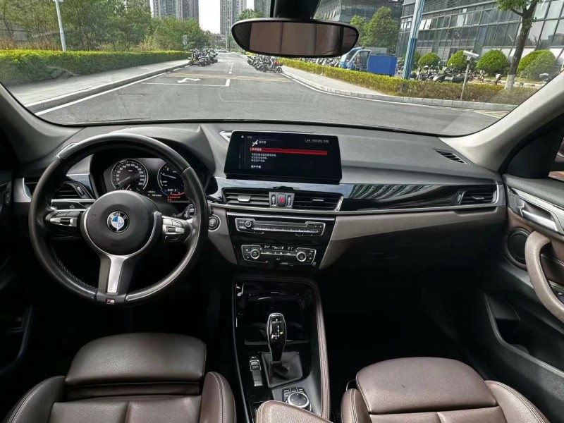 东莞20年宝马X14