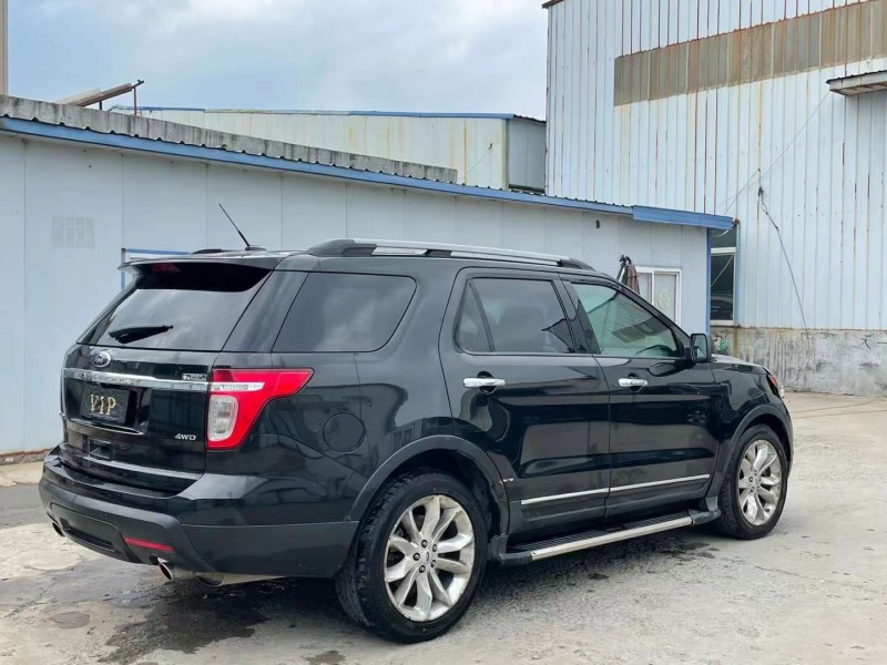 济宁14年福特探险者7