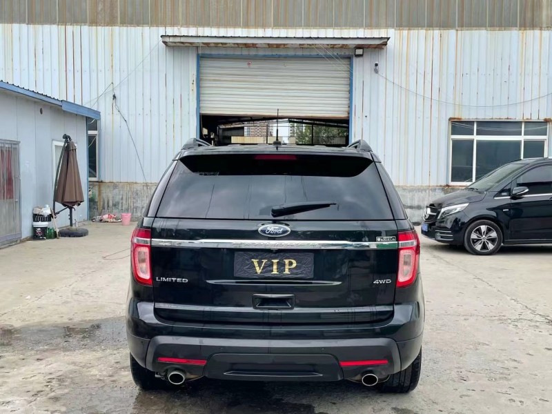 济宁14年福特探险者9