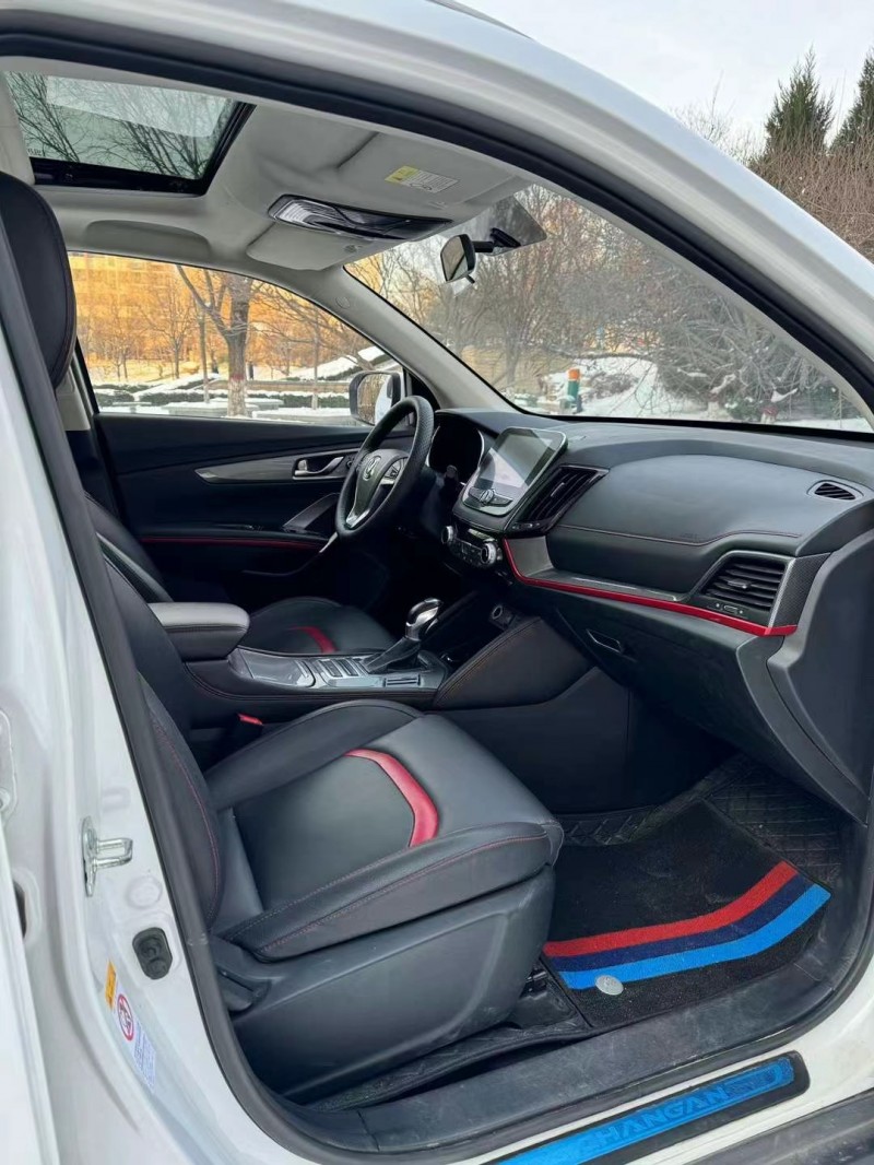 邢台18年长安汽车CS557