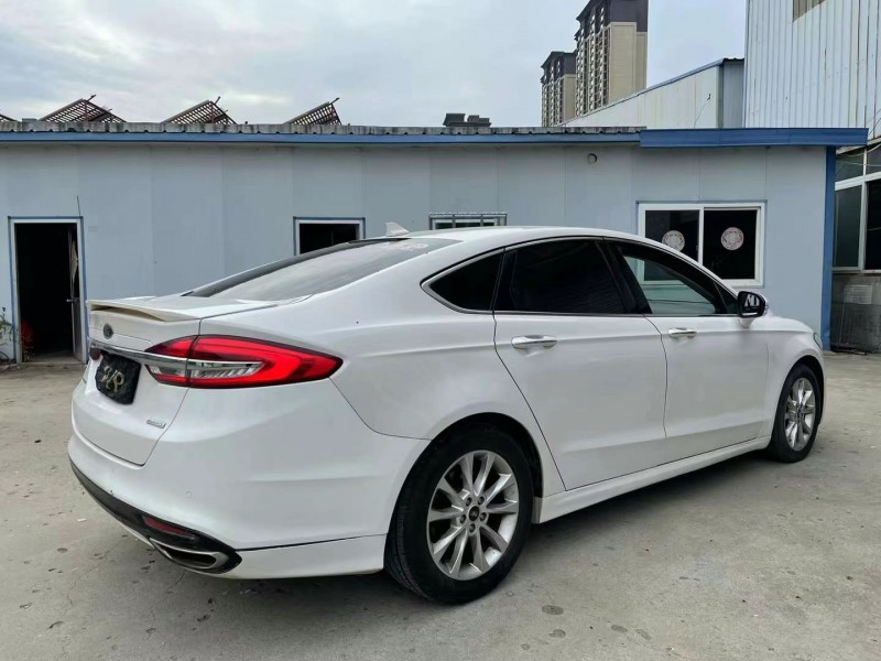 济宁17年福特蒙迪欧7