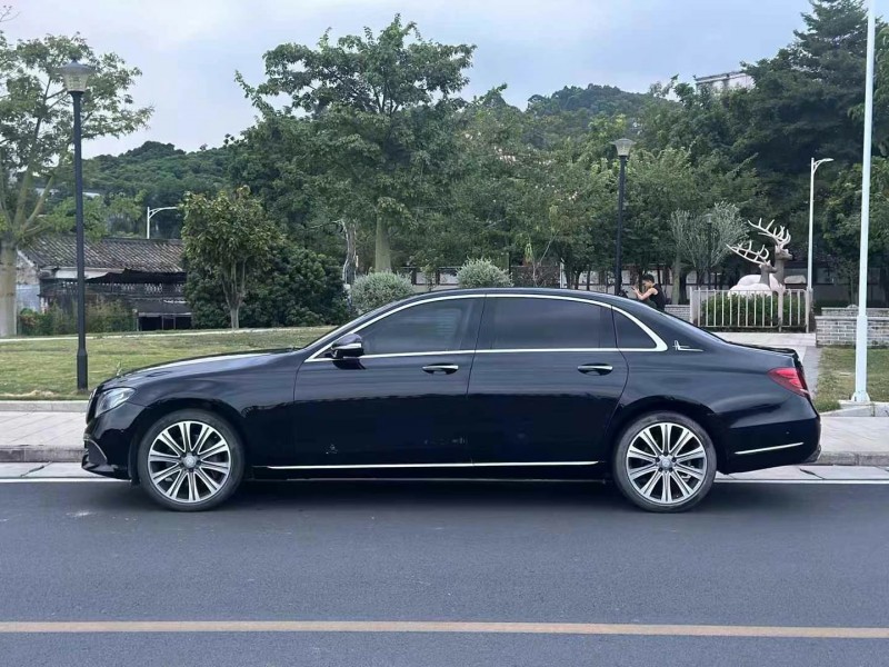 东莞16年奔驰E8
